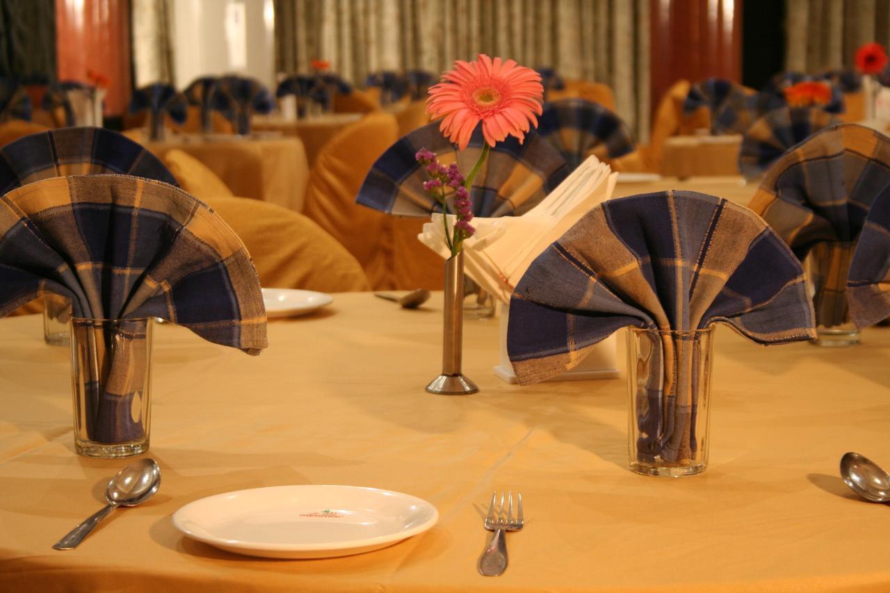 Hotel Miramar دامان المظهر الخارجي الصورة
